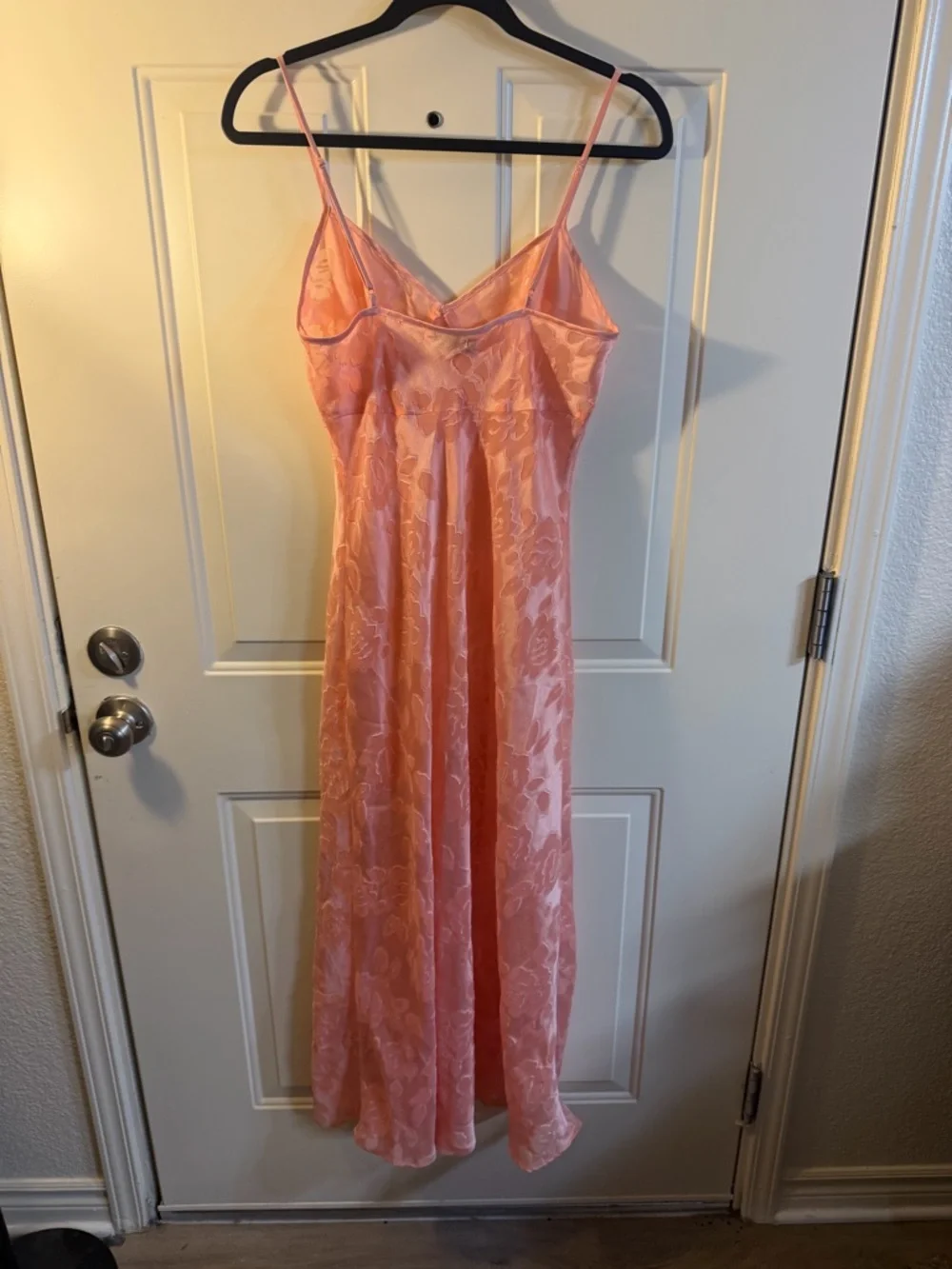 Y2K Victoria’s Secret Pink Satin Floral Slip Dress Small - Picture 2 of 3